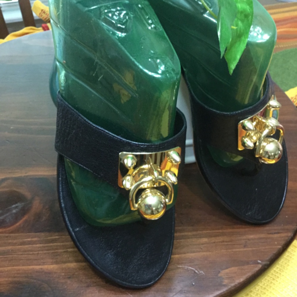 Miss Trish Black Doorknocker Thong Slides - Picture 2 of 8